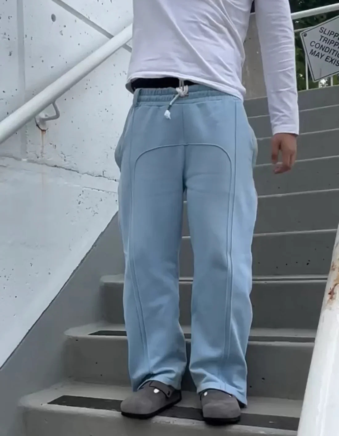 Eluvra Sweatpants