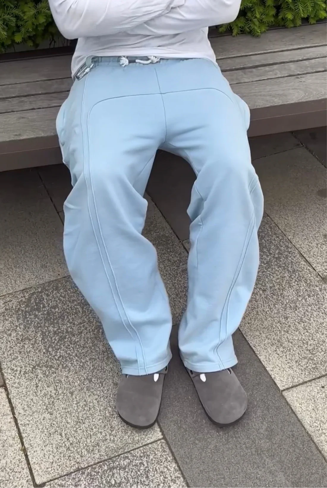 Eluvra Sweatpants