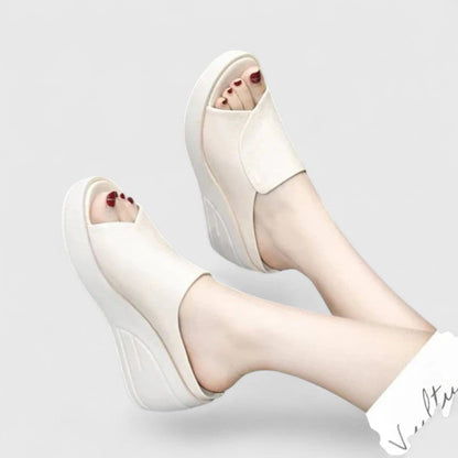 Minimalistische Sleehak Slippers | Comfort ontmoet klasse